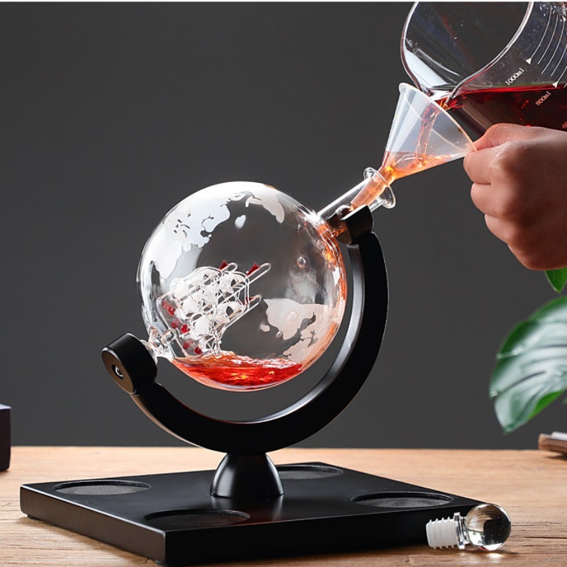Dekoratif Küre Şarap Sürahisi  - Home Bar Set incelemesi ve fiyatı
